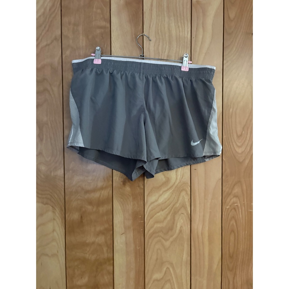 Nike Dri-FIT Womens Grayβ Running Shorts XL Activewear Athletic Perforated XL